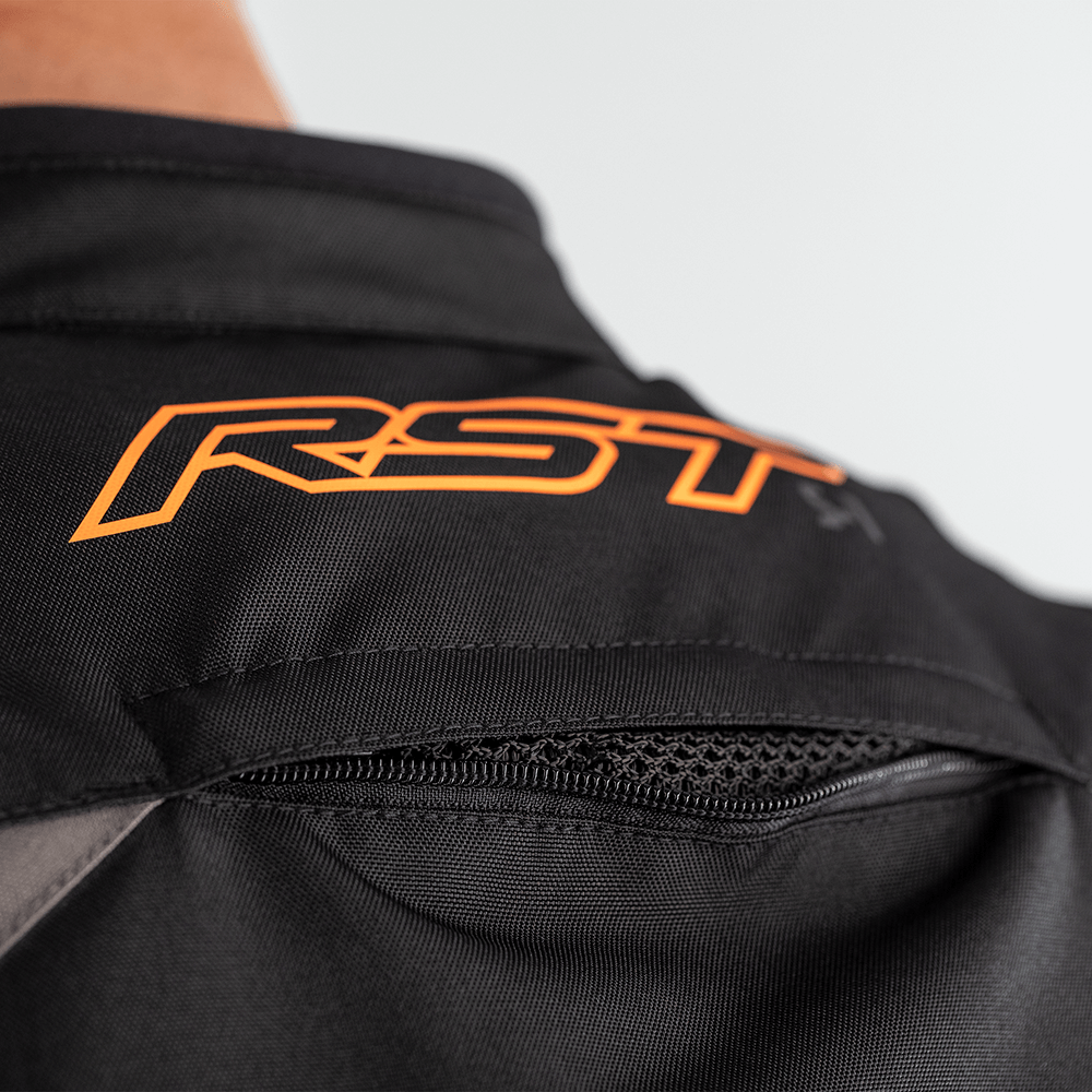RST S-1 CE TEXTILE JACKET [BLACK/NEON ORANGE]