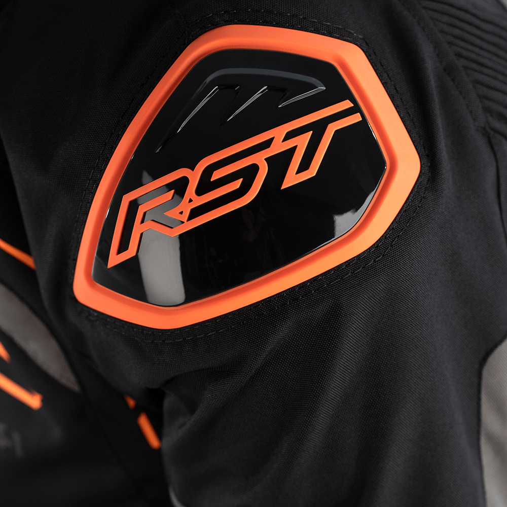 RST S-1 CE TEXTILE JACKET [BLACK/NEON ORANGE]